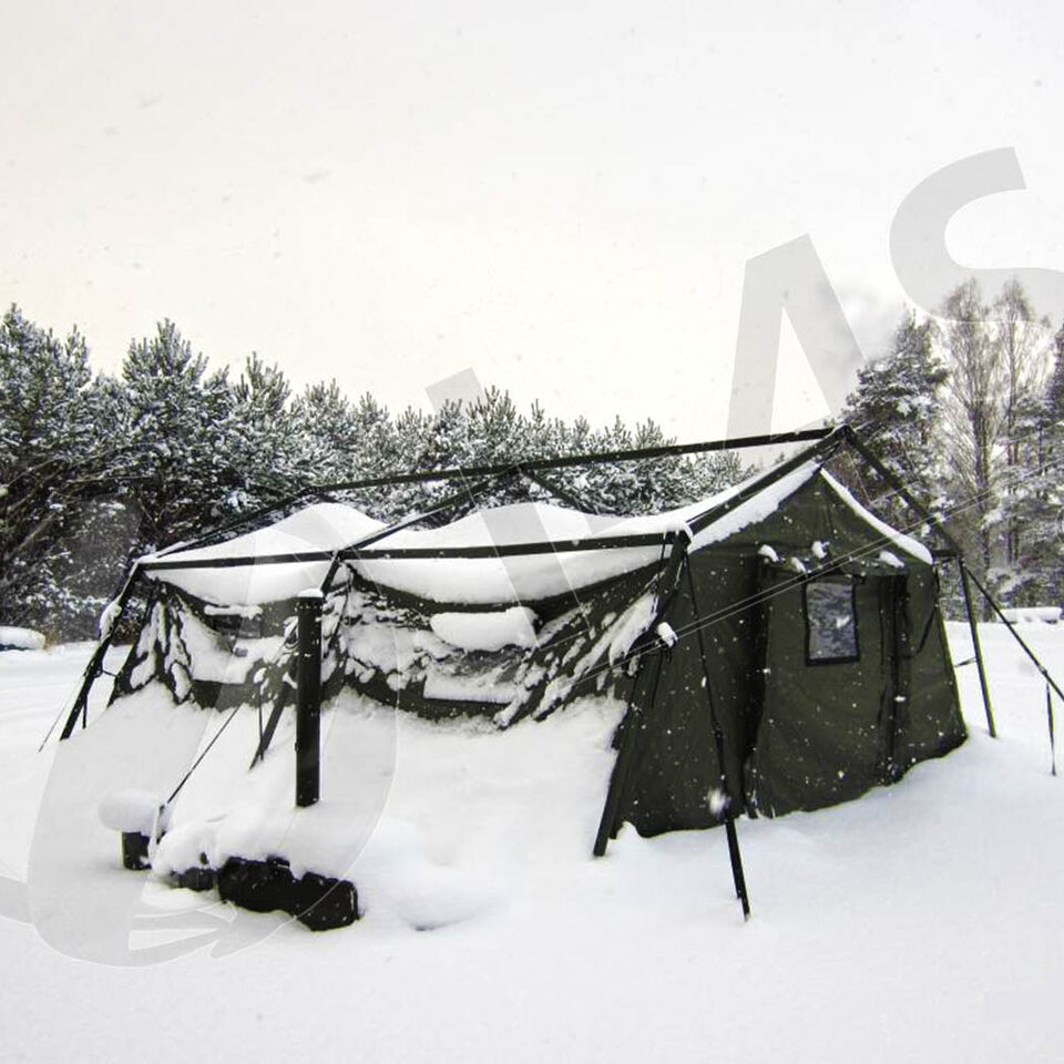 Tente I-4S sous la neige lors d'un essai par grand froid
